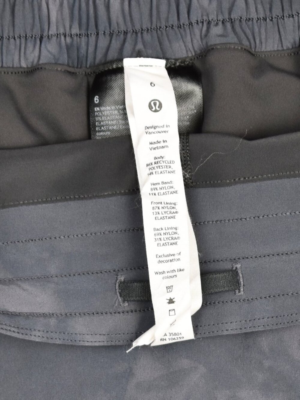 Lululemon Hotty Hot High-Rise Skirt in Diamond Dye Pitch Grey - 6 - Picture 7 of 7